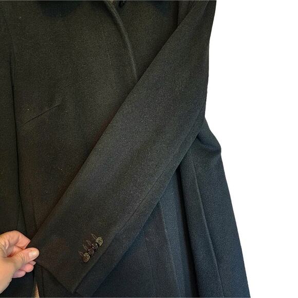 Brooks Brothers Trench Coat- Size 8 - Picture 9 of 16